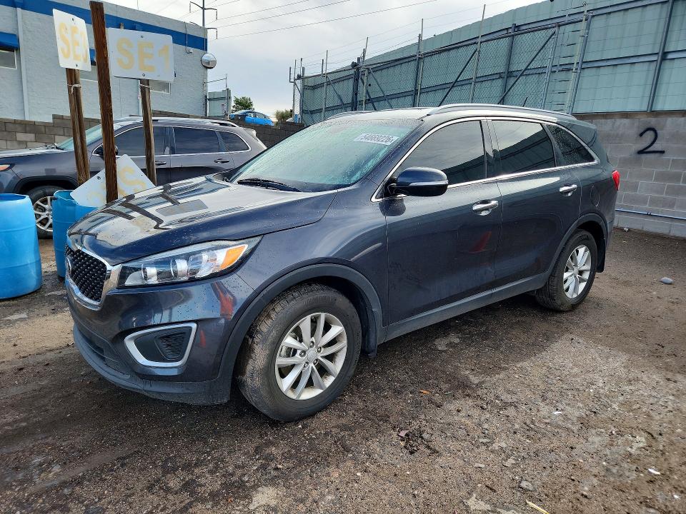 2017 KIA SORENTO LX - 1