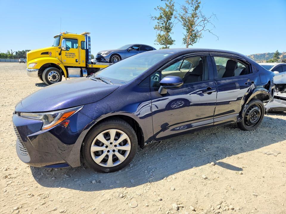 2021 TOYOTA COROLLA LE - 1
