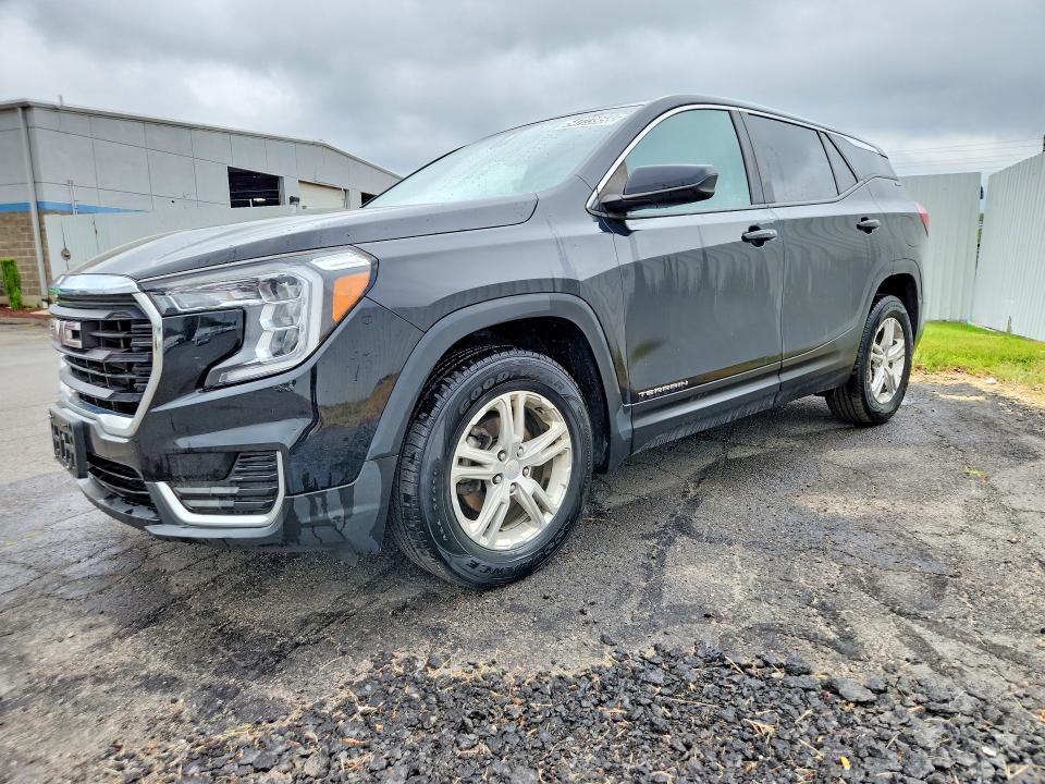 2022 GMC TERRAIN SLE - 1