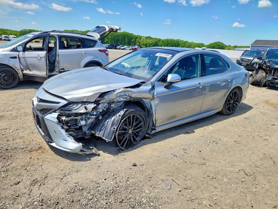 2021 TOYOTA CAMRY XSE - 1