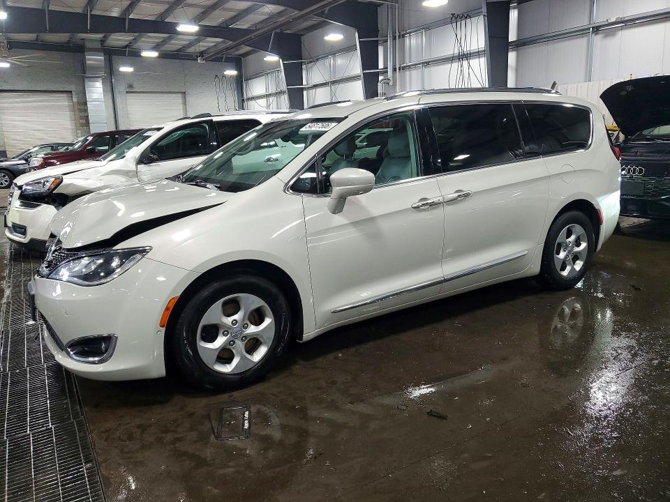 2017 CHRYSLER PACIFICA TOURING L PLUS - 1