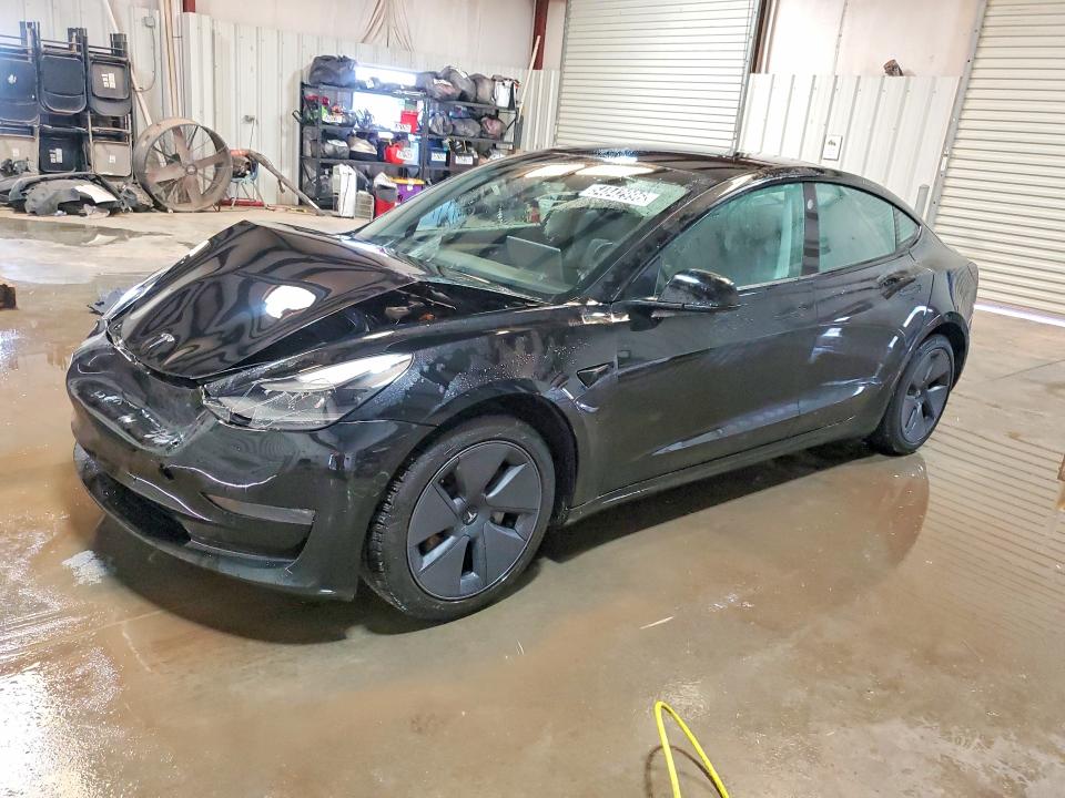 2021 TESLA MODEL 3 - 1