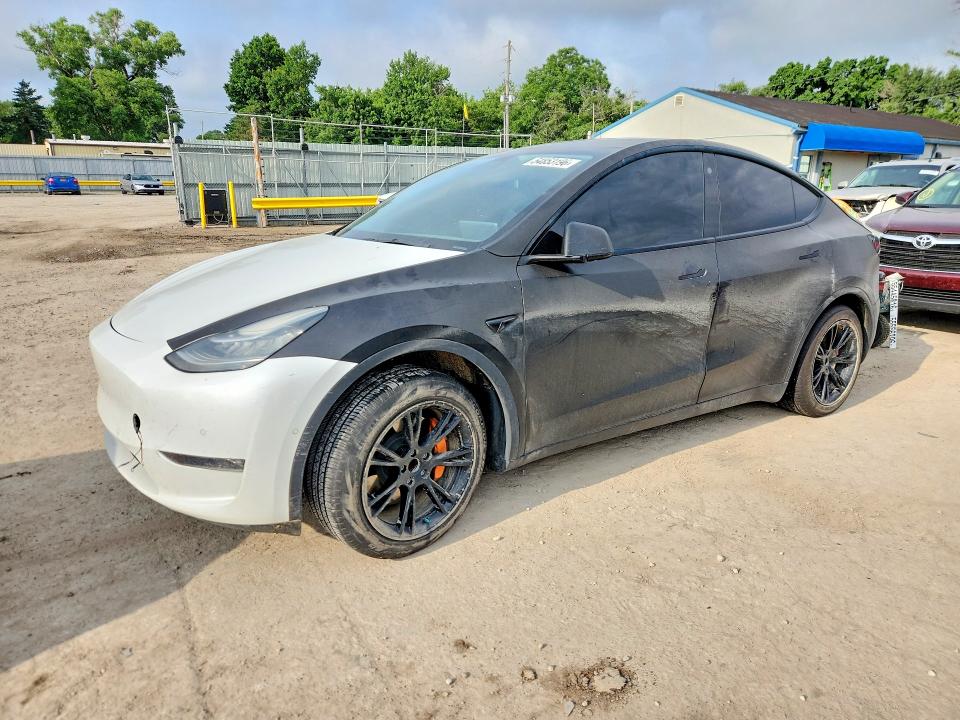 2021 TESLA MODEL Y - 1