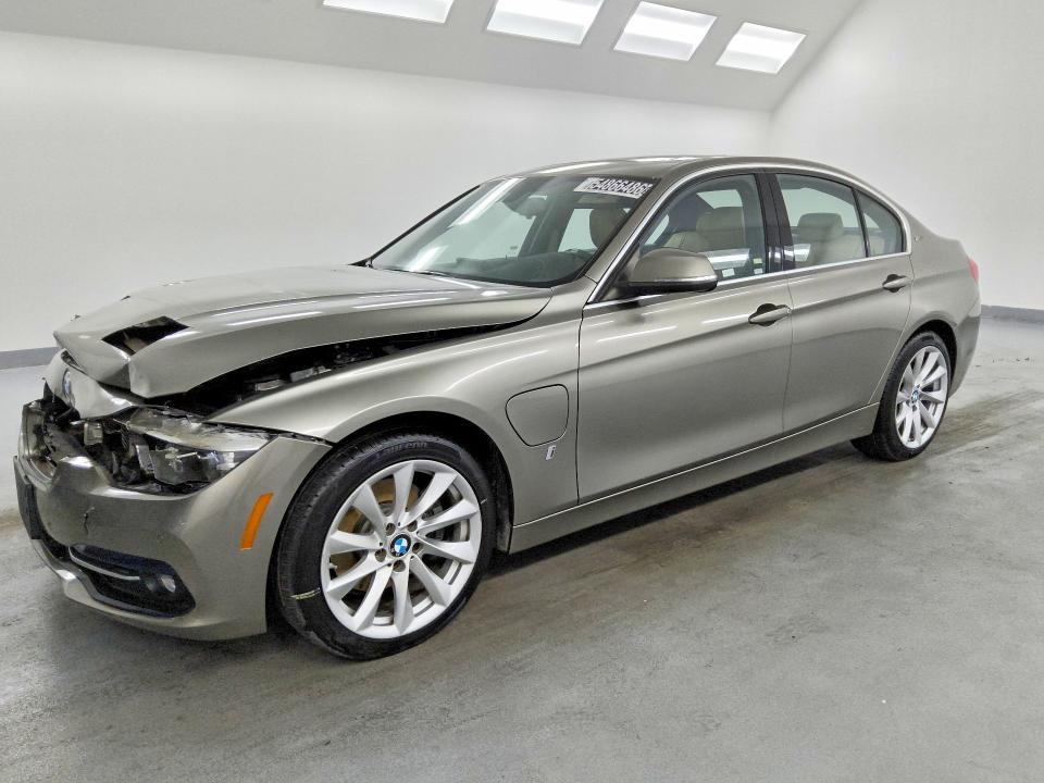 2018 BMW 330E - 1