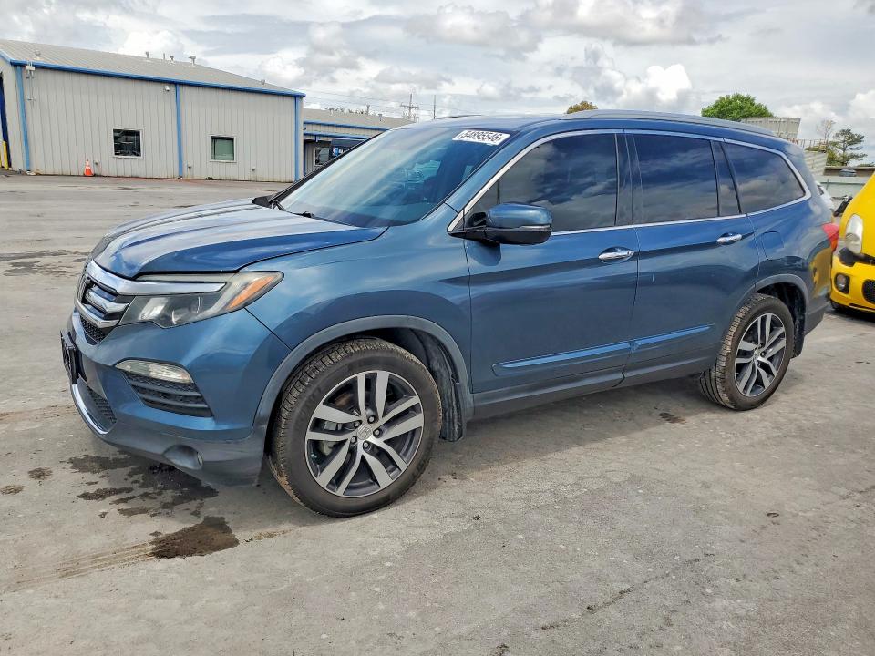 2017 HONDA PILOT TOURING - 1