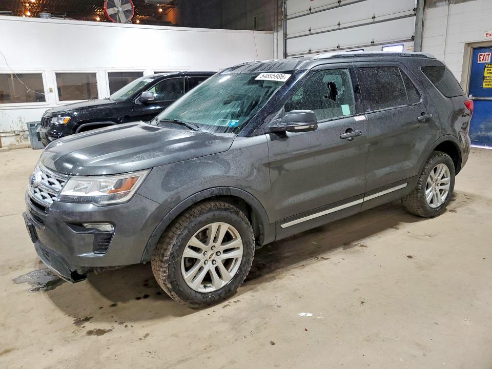 2019 FORD EXPLORER XLT - 1