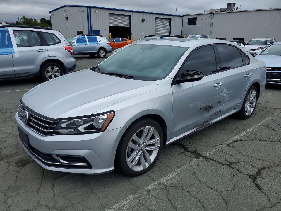 2019 VOLKSWAGEN PASSAT WOLFSBURG - 1