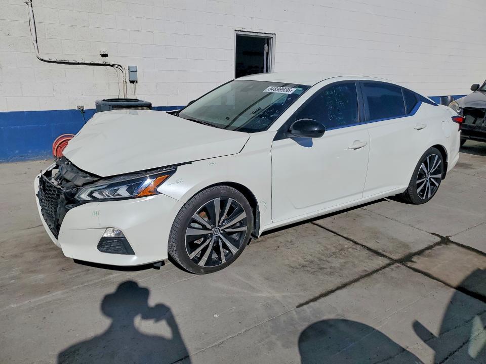 2022 NISSAN ALTIMA SR - 1