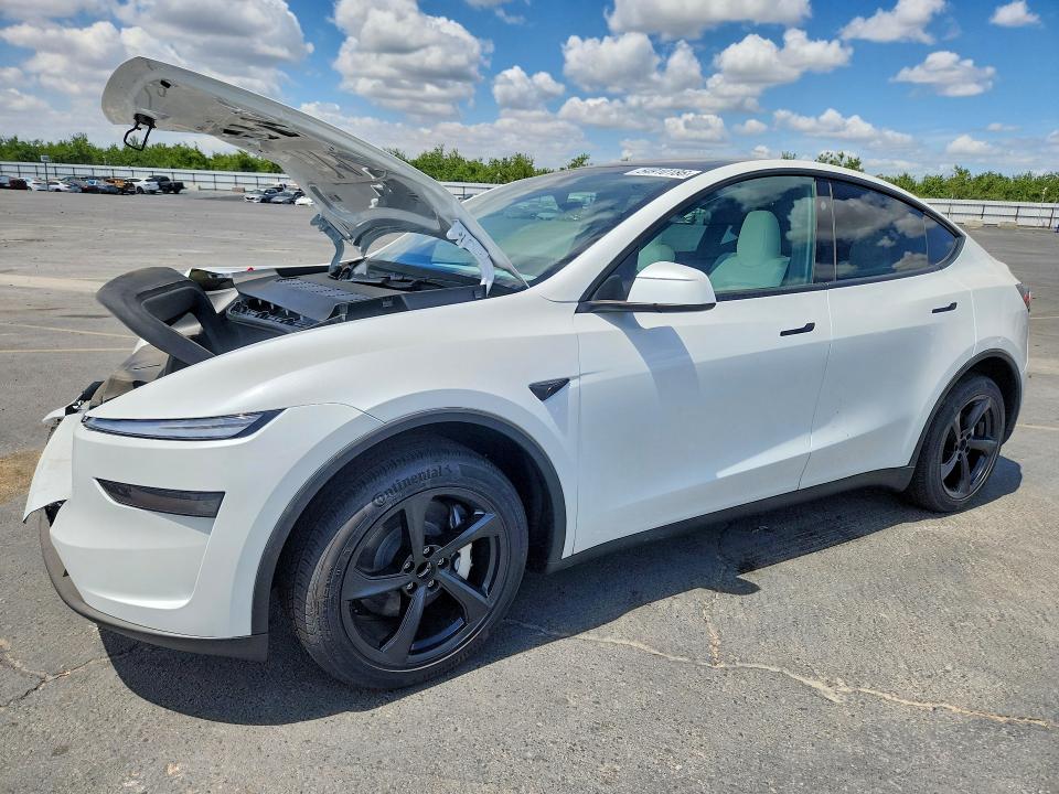 2026 TESLA MODEL Y - 1