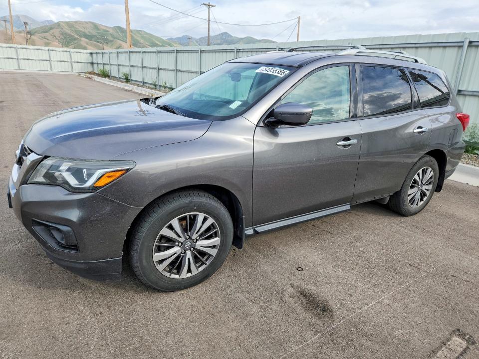 2017 NISSAN PATHFINDER SV - 1