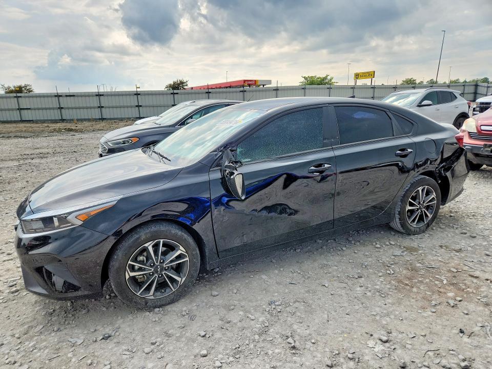 2024 KIA FORTE LXS - 1