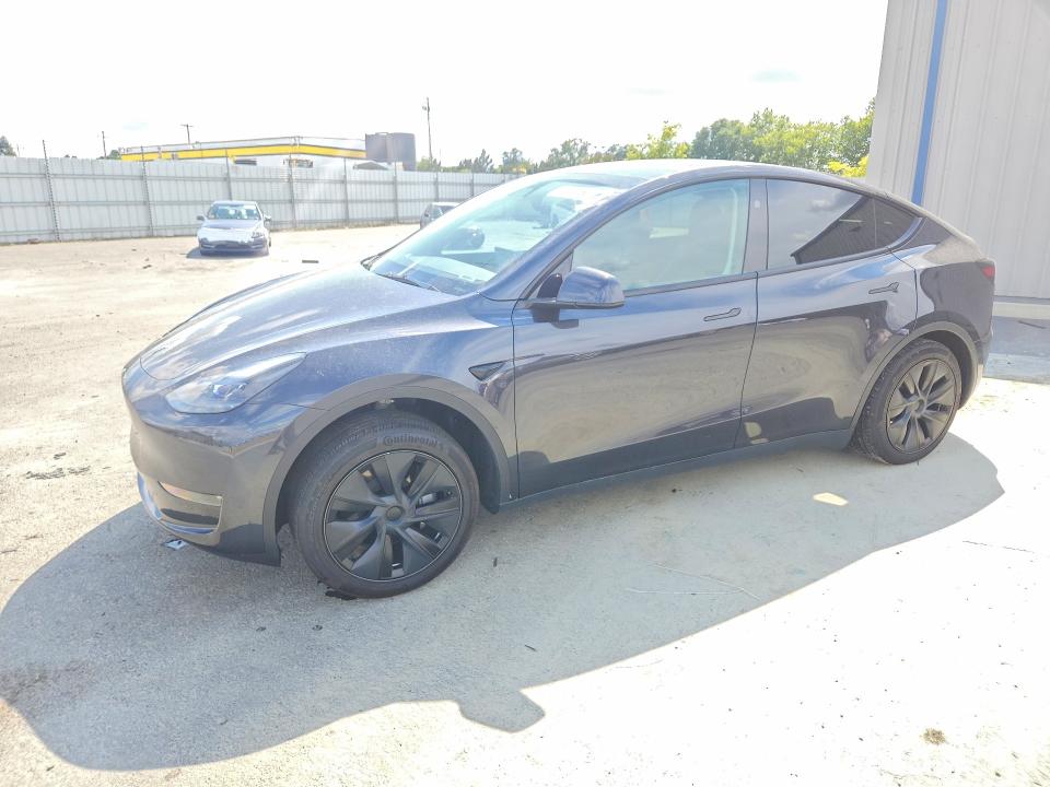 2024 TESLA MODEL Y - 1