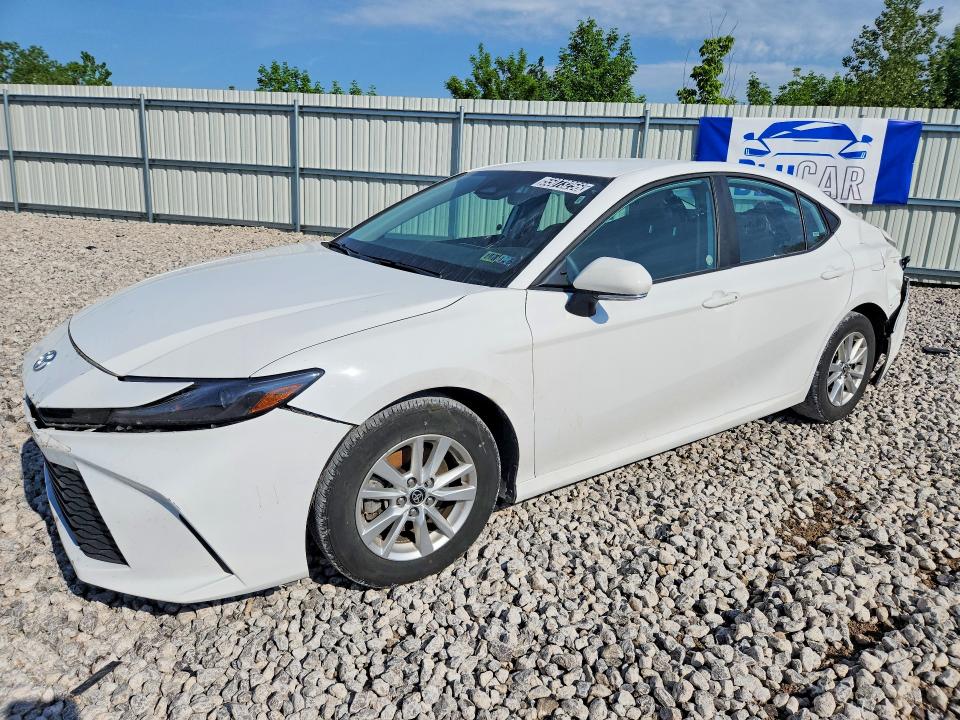 2025 TOYOTA CAMRY LE - 1