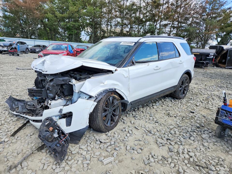 2018 FORD EXPLORER XLT - 1