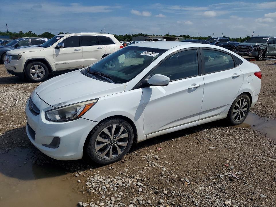 2017 HYUNDAI ACCENT SE - 1