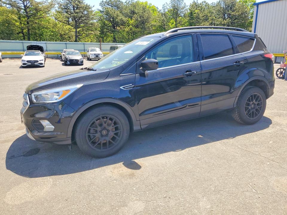 2018 FORD ESCAPE SE - 1