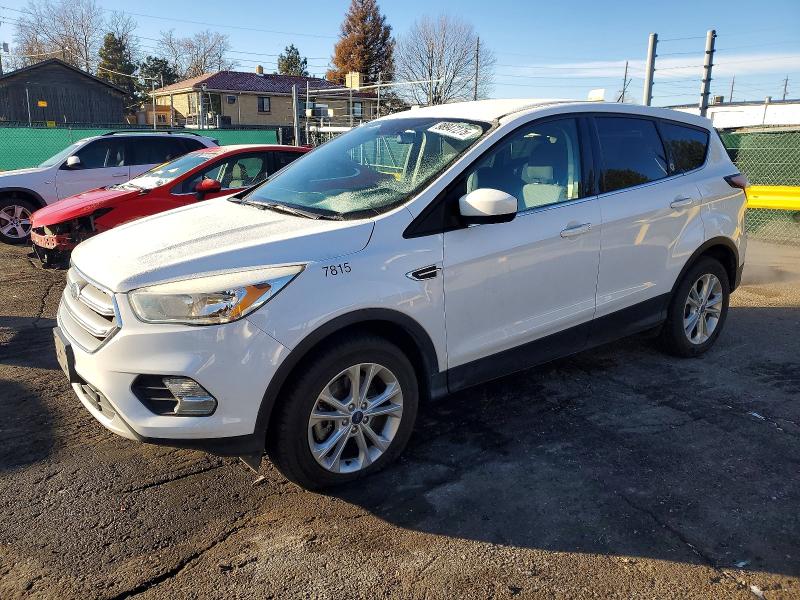 2017 FORD ESCAPE SE - 1