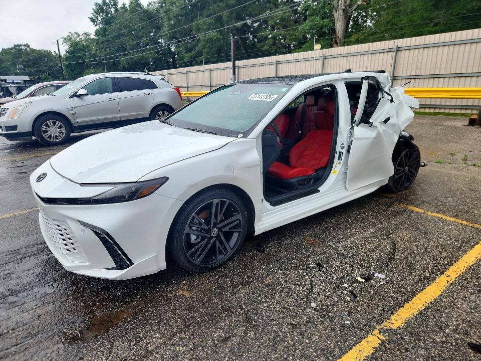 2026 TOYOTA CAMRY XSE - 1