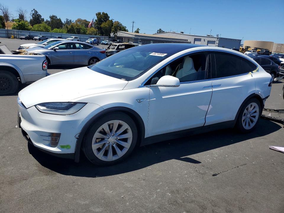 2016 TESLA MODEL X - 1