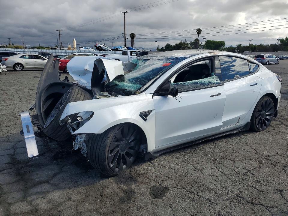 2022 TESLA MODEL 3 - 1