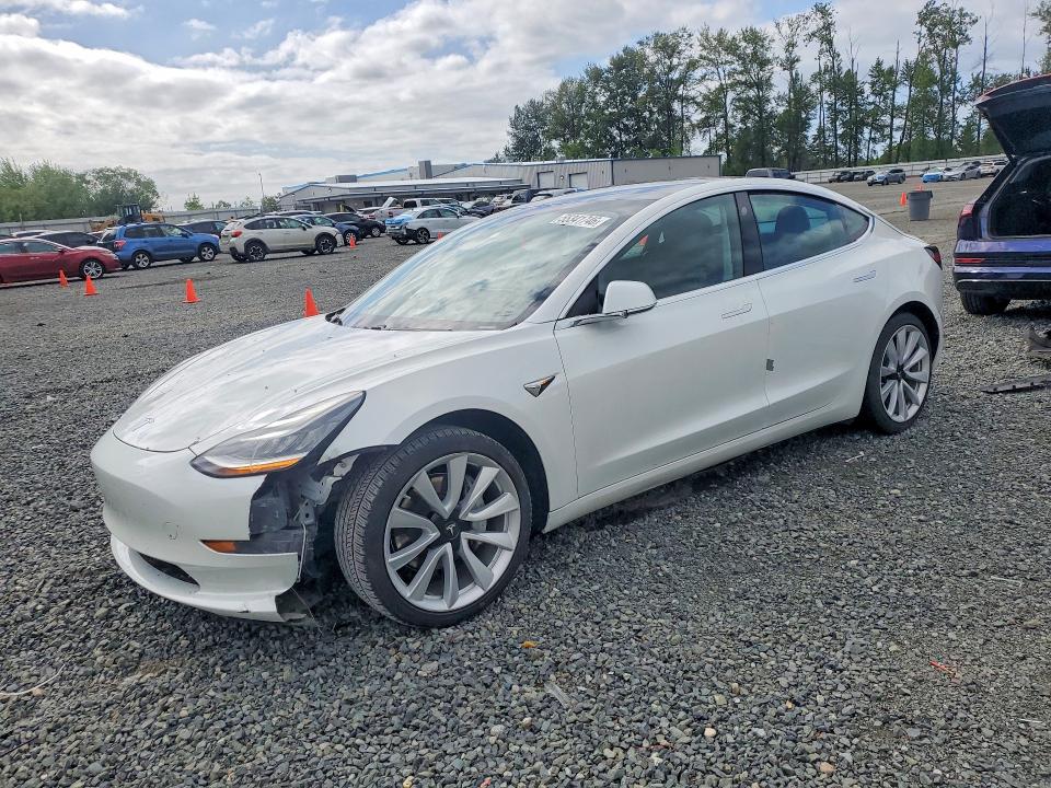 2020 TESLA MODEL 3 - 1