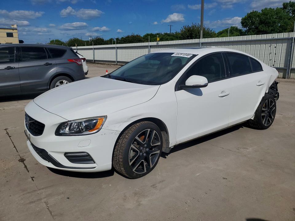 2018 VOLVO S60 DYNAMIC - 1