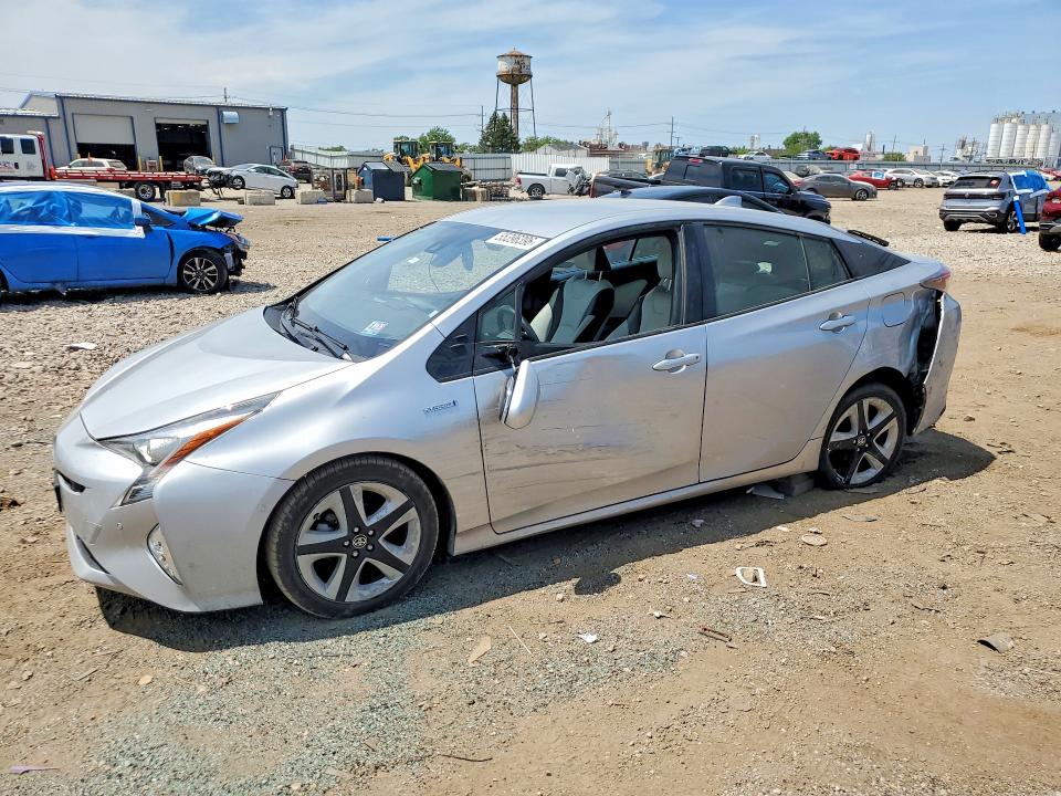 2017 TOYOTA PRIUS FOUR TOURING - 1