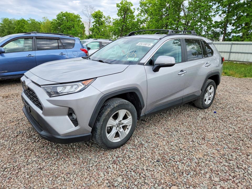 2021 TOYOTA RAV4 XLE - 1