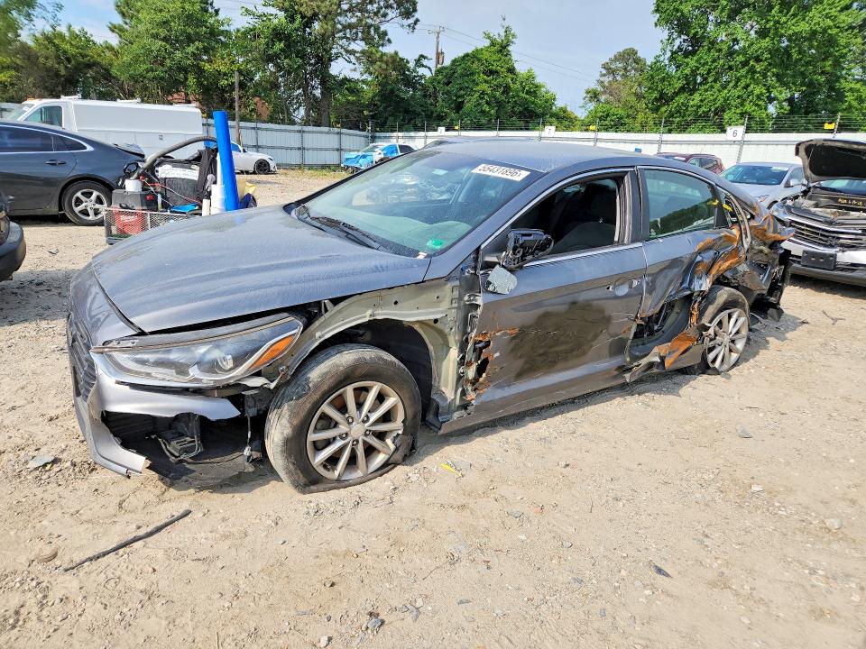 2019 HYUNDAI SONATA SE - 1