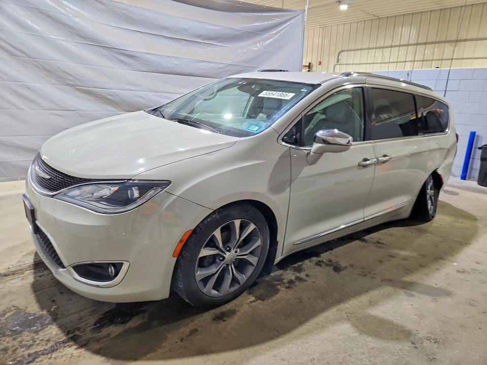 2017 CHRYSLER PACIFICA LIMITED - 1