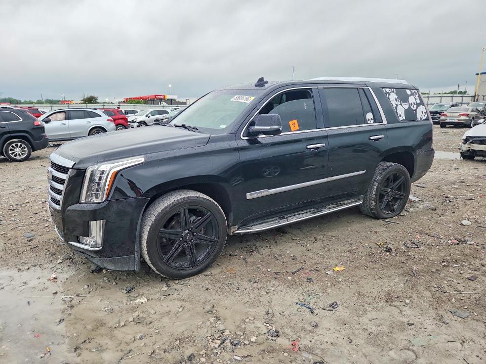 2016 CADILLAC ESCALADE LUXURY - 1