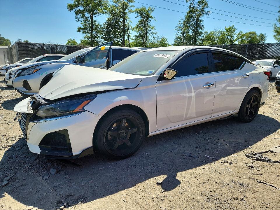 2023 NISSAN ALTIMA SV - 1