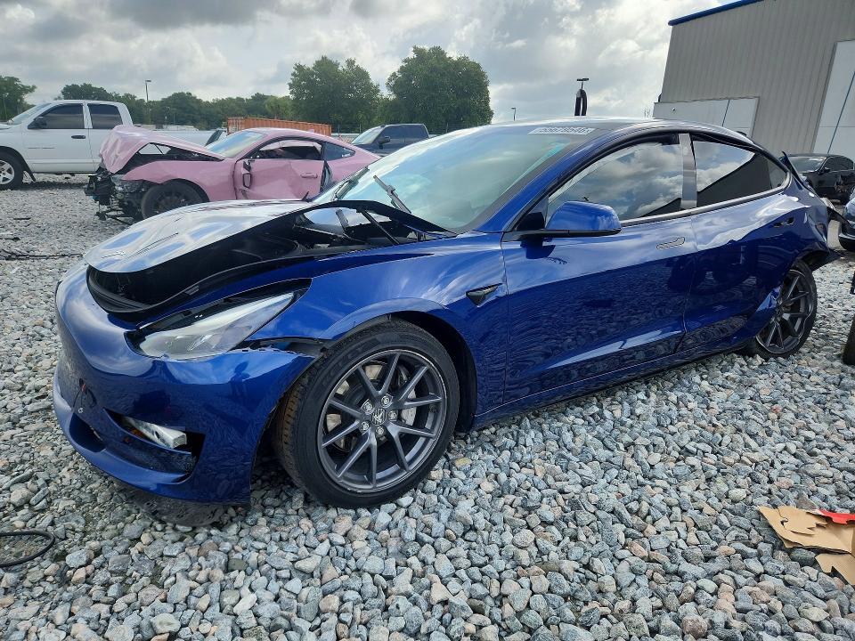 2021 TESLA MODEL 3 - 1