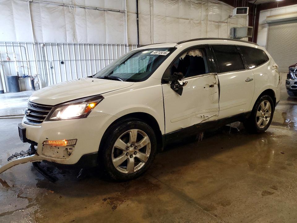2017 CHEVROLET TRAVERSE LT - 1