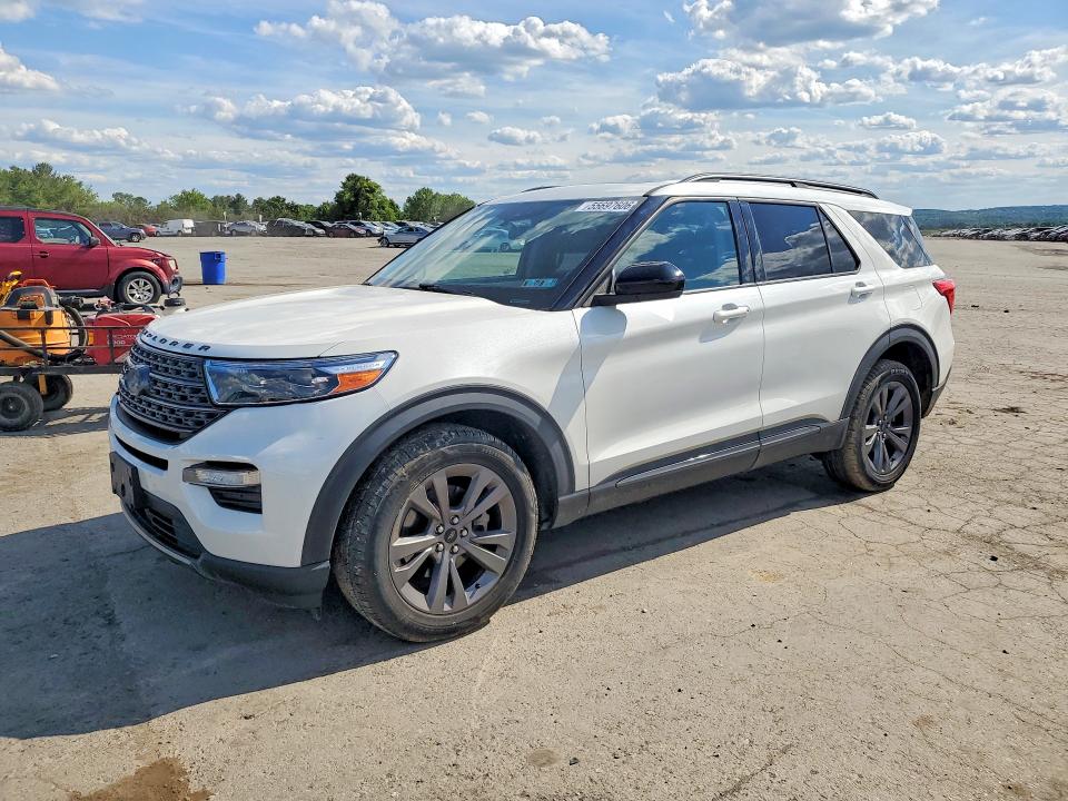 2022 FORD EXPLORER XLT - 1