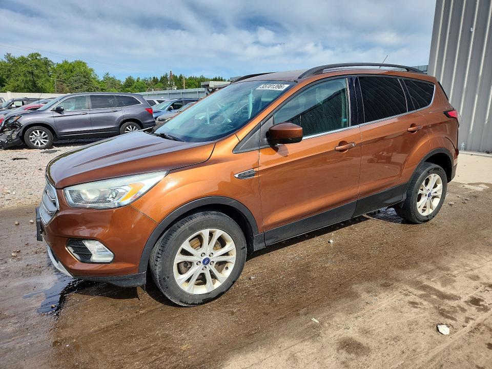 2017 FORD ESCAPE SE - 1
