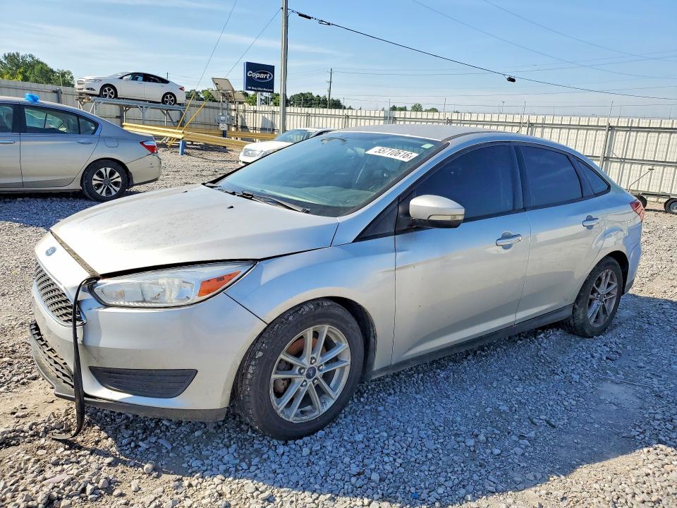 2017 FORD FOCUS SE - 1