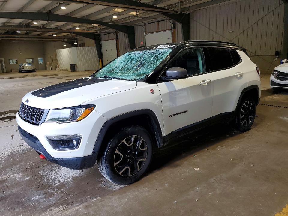 2019 JEEP COMPASS TRAILHAWK - 1
