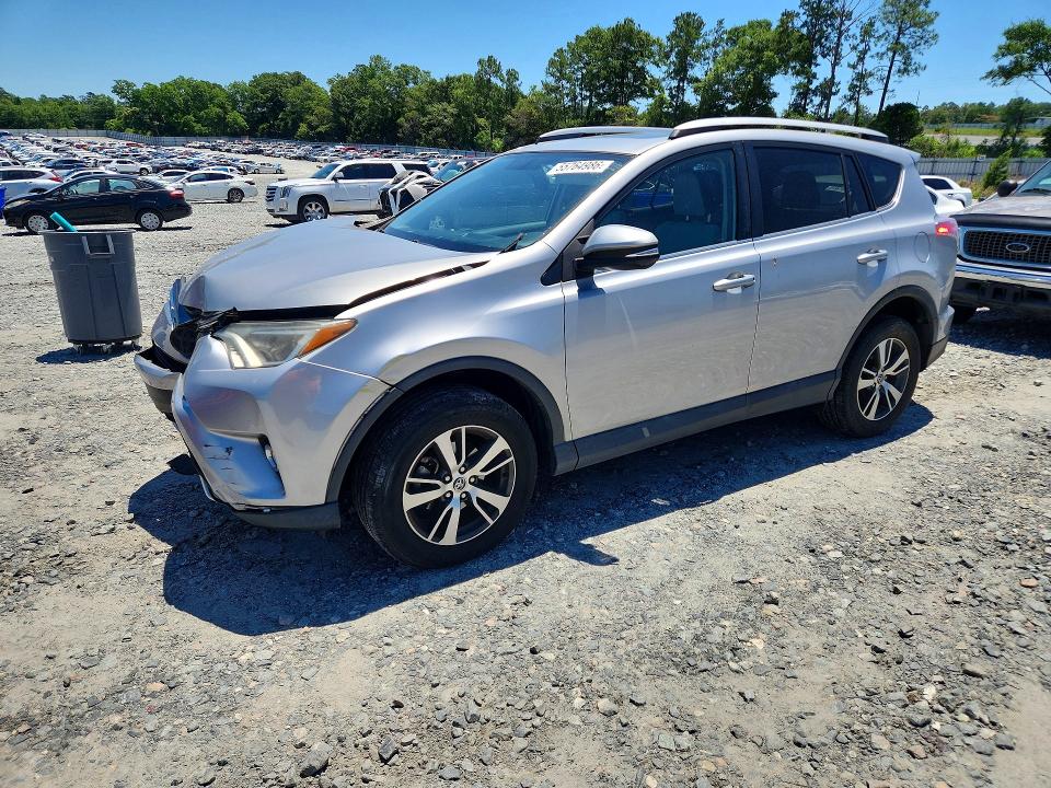 2016 TOYOTA RAV4 XLE - 1