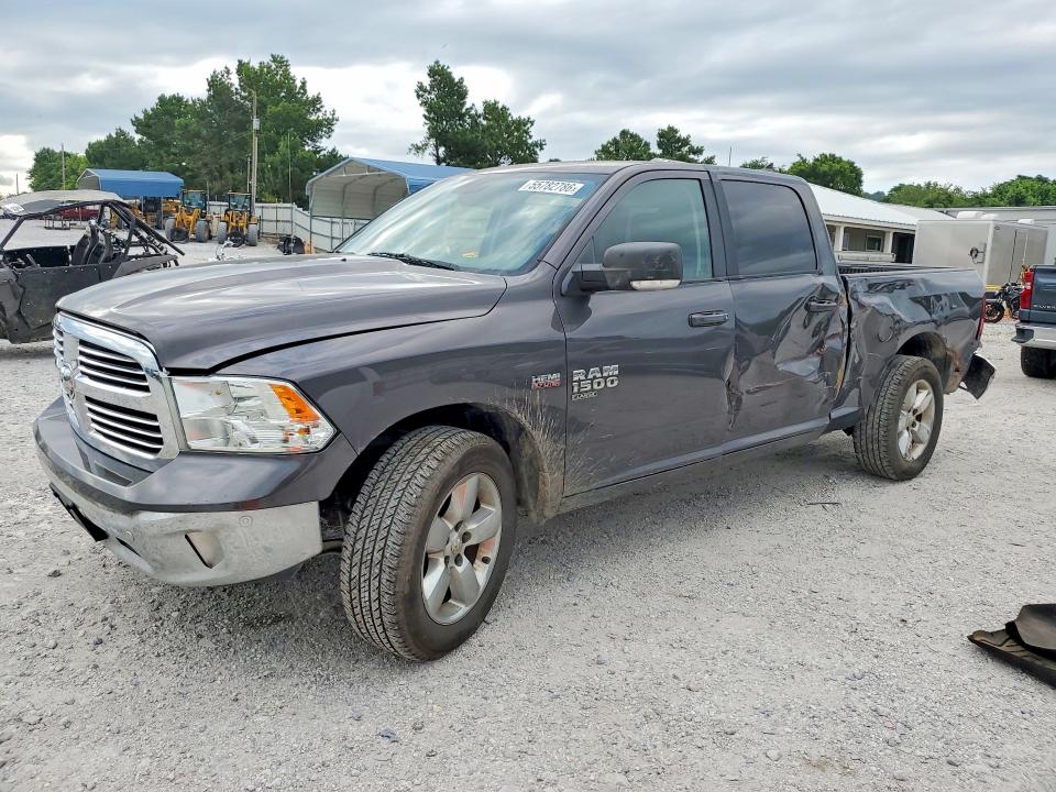 2019 RAM 1500 CLASSIC SLT - 1