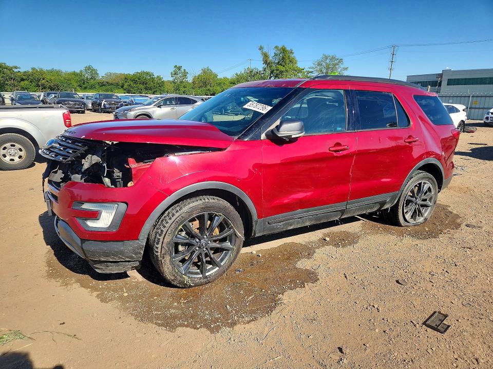 2017 FORD EXPLORER XLT - 1