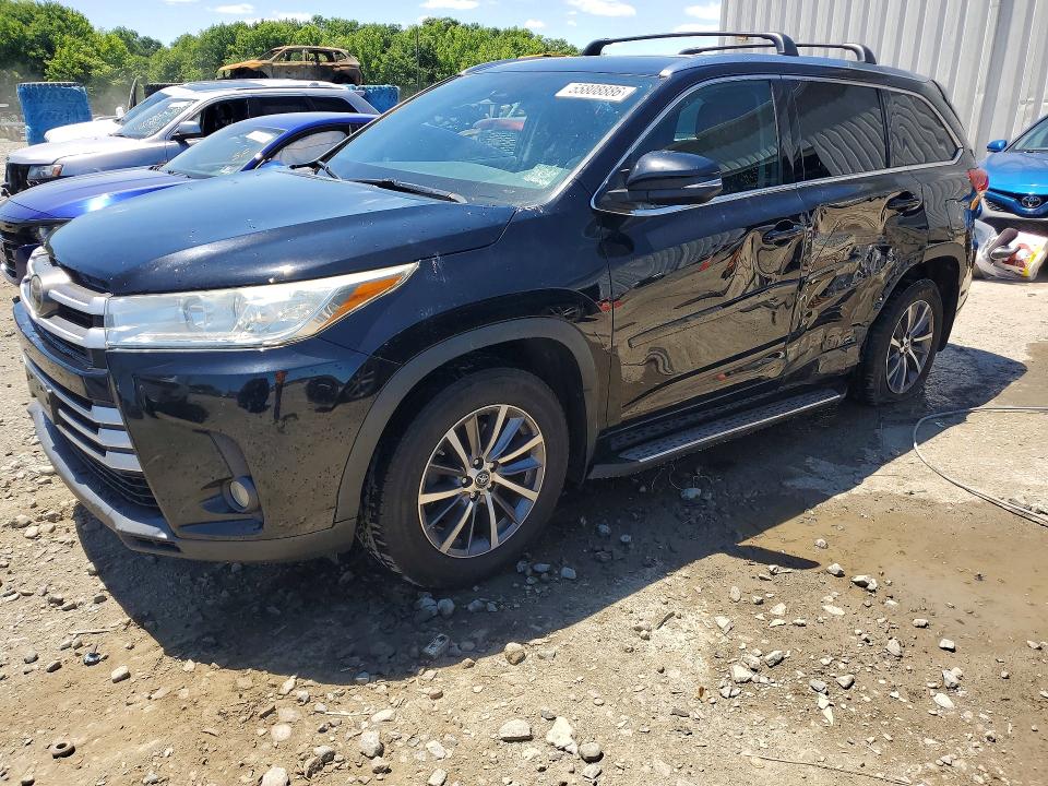 2018 TOYOTA HIGHLANDER XLE - 1