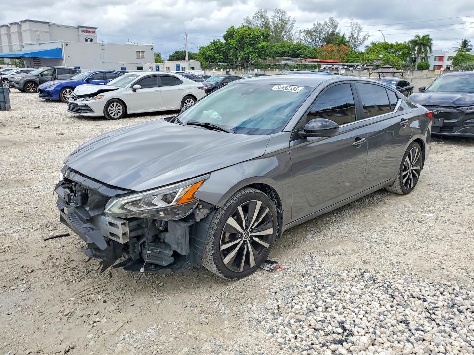 2021 NISSAN ALTIMA SR - 1