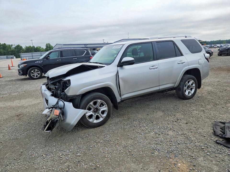 2017 TOYOTA 4RUNNER SR5 - 1