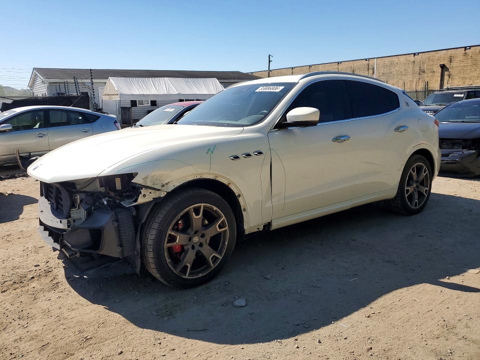 2017 MASERATI LEVANTE LUXURY - 1