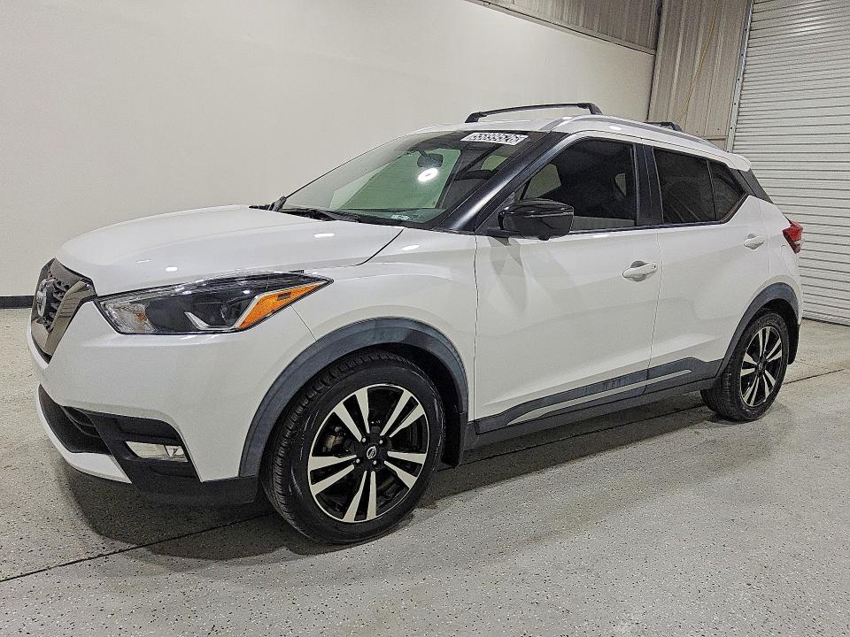 2018 NISSAN KICKS SR - 1