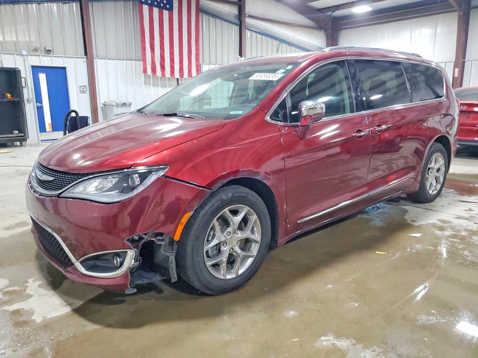 2018 CHRYSLER PACIFICA LIMITED - 1