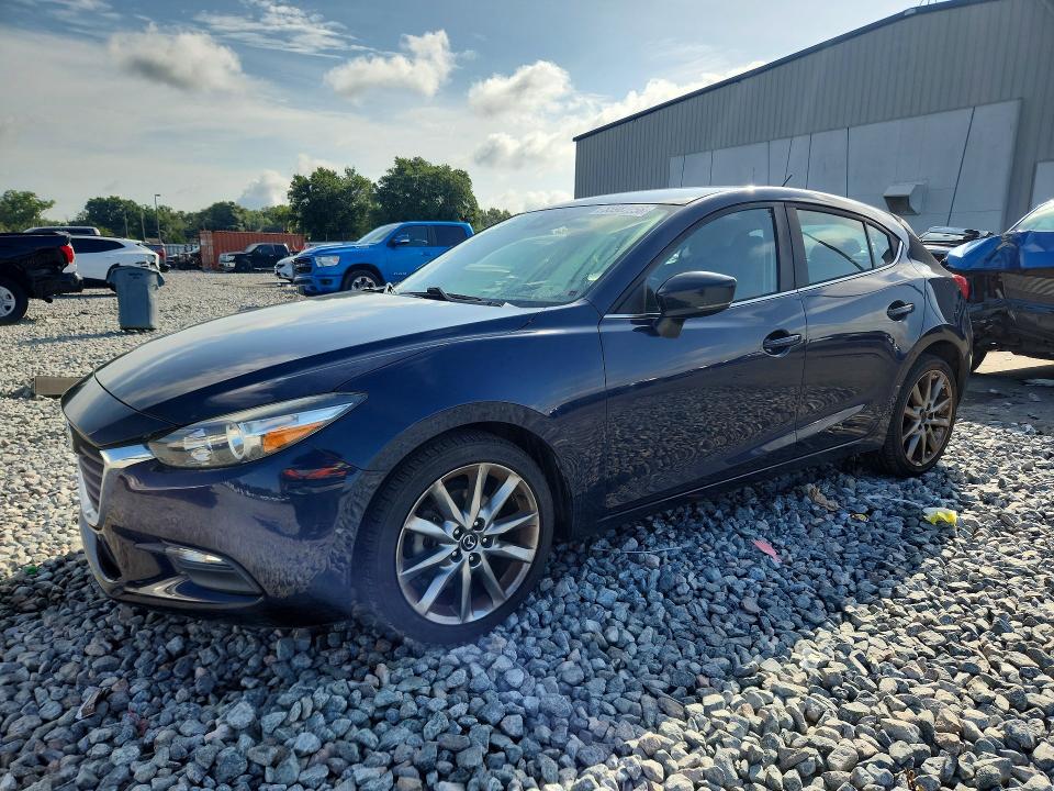 2018 MAZDA 3 TOURING - 1