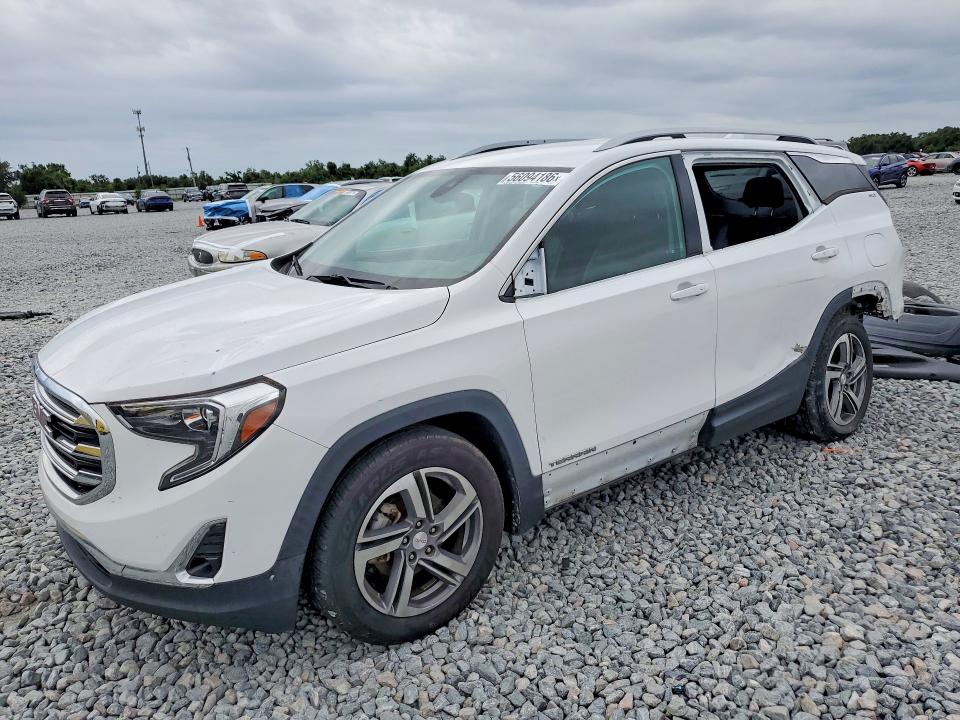 2021 GMC TERRAIN SLT - 1