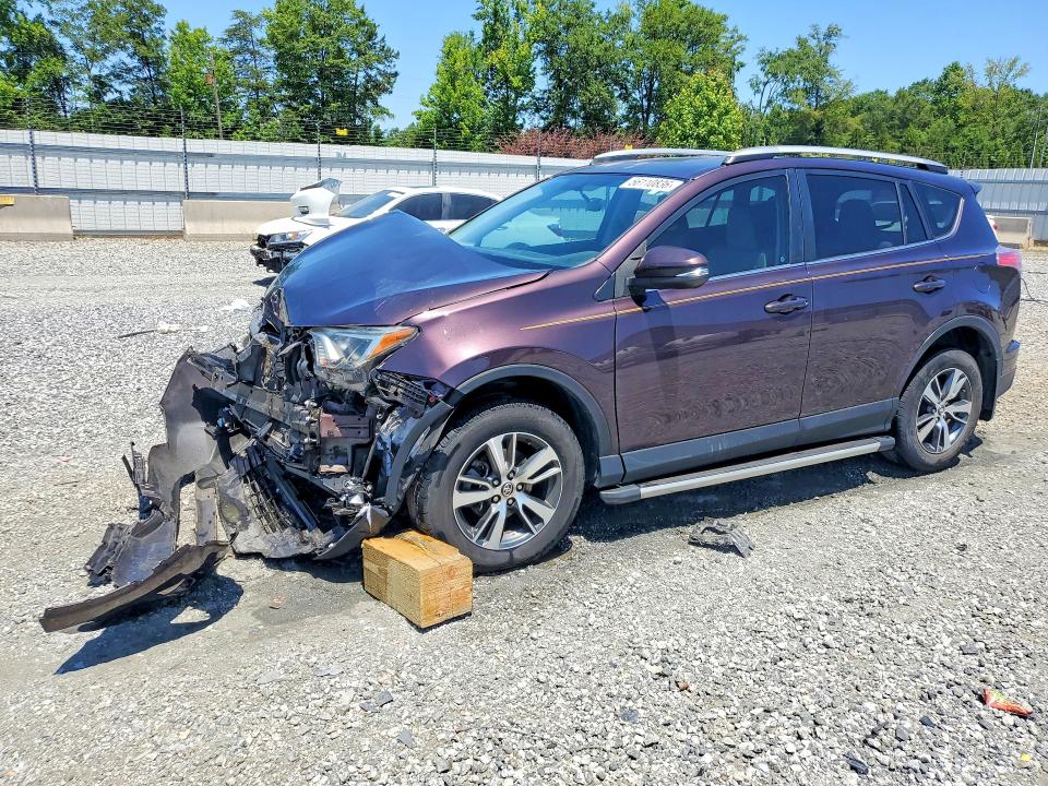 2016 TOYOTA RAV4 XLE - 1